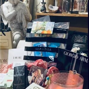 30 Pc High End Lux Beauty Samples